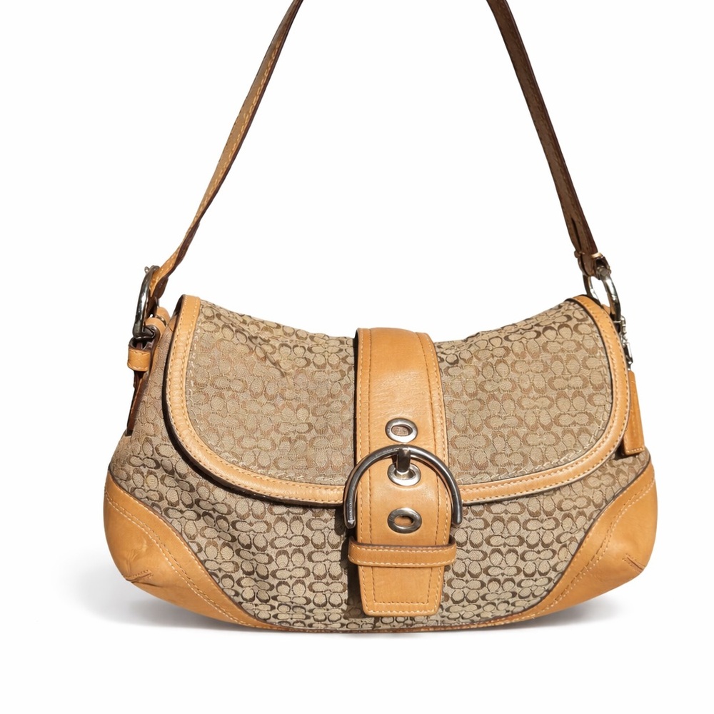Coach Soho Vintage Signature Buckle Shoulder Bag F10926 - Picture 4 of 12